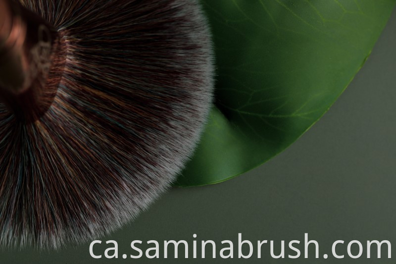 Makeup Brushes Detail 03